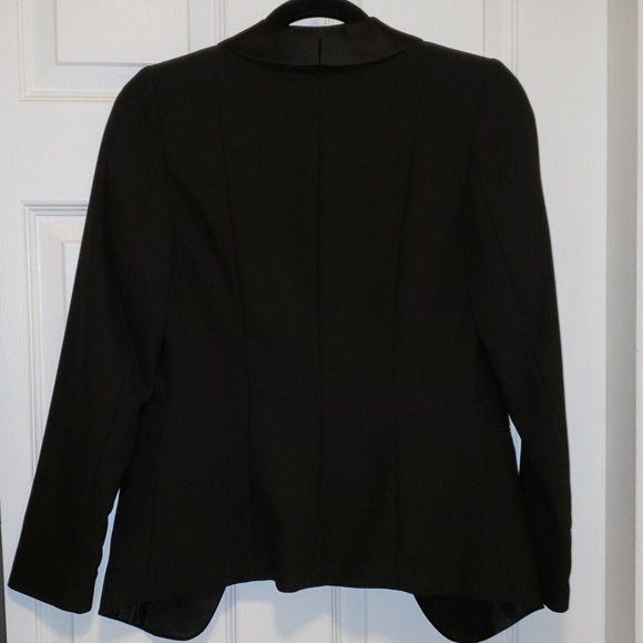 Classic tuxedo blazer fitted - Picture 3 of 4